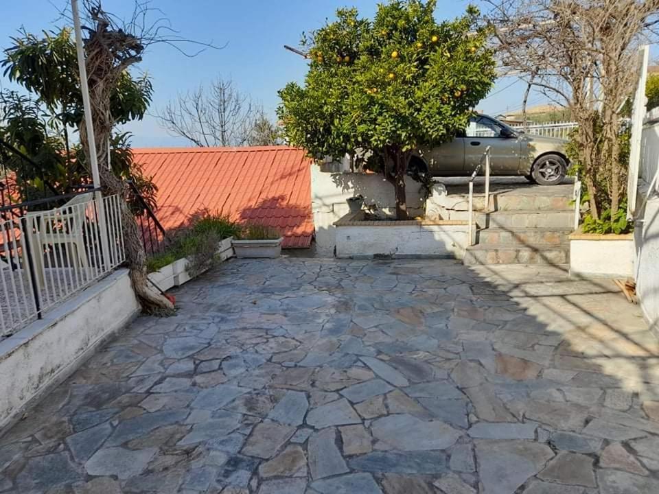 Vila Vacation House Dionysia Aígio Exteriér fotografie